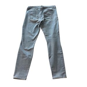 Gap Jeans Womens 32R Light Indigo Stretch True Skinny 198936-004 Denim Stonewash